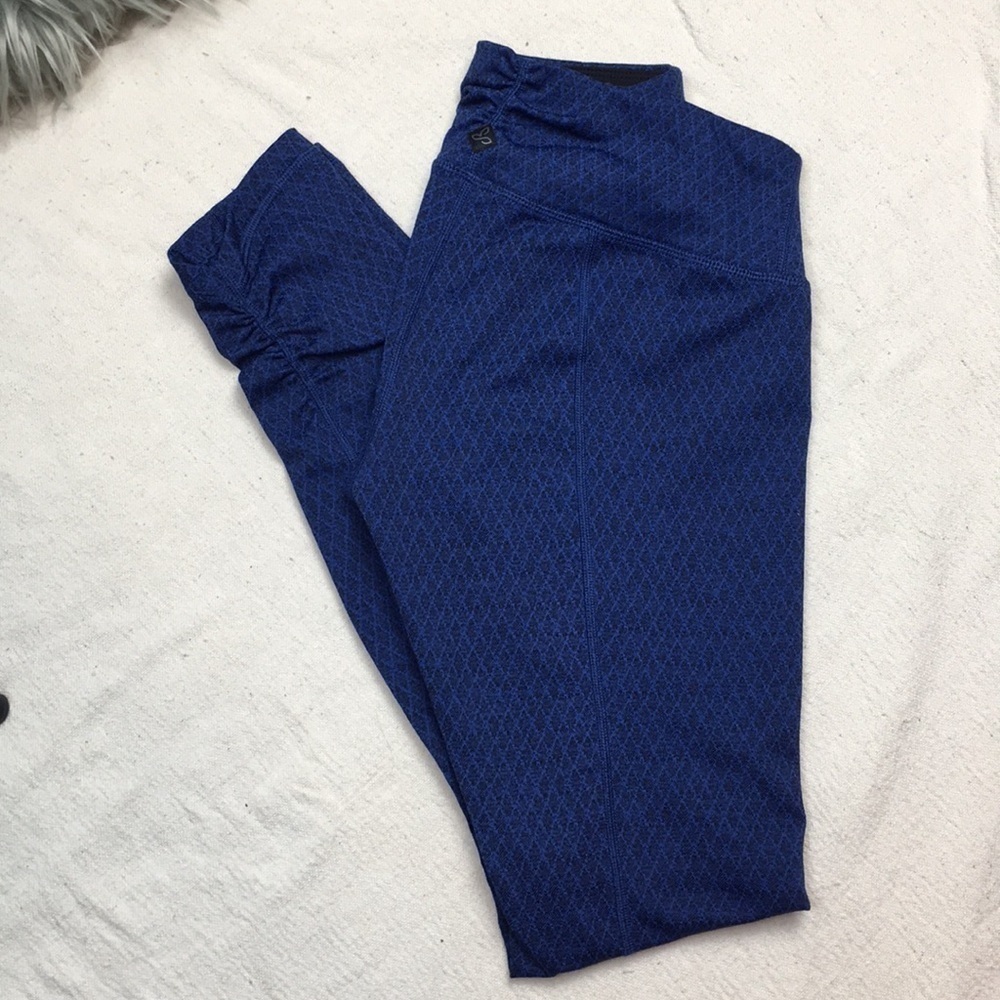 Prana Misty Legging in black/blue diamond windowpane pattern